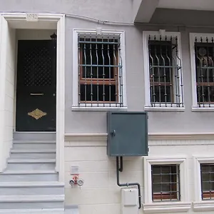 Neva Flats Taksim *** Стамбул