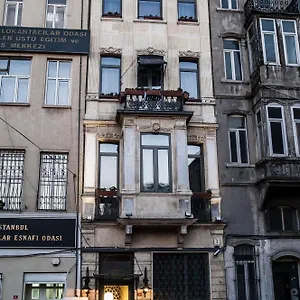 Hotel Peradays