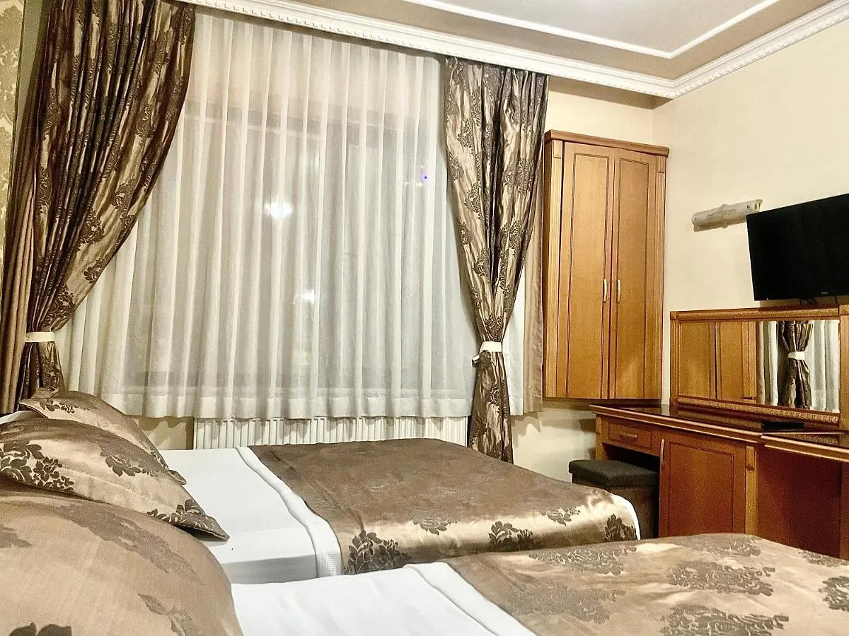Taksim Grand Papirus Hotel Istanbul