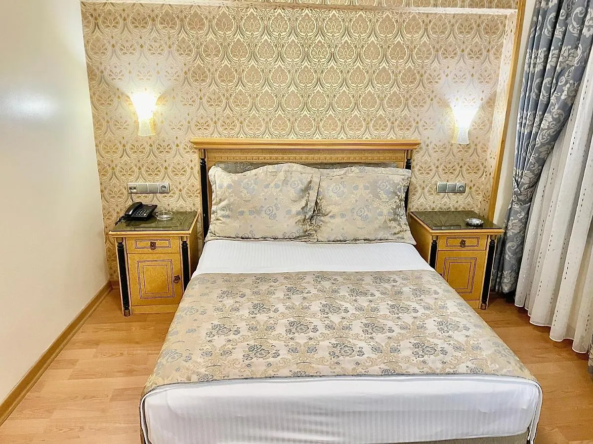 Taksim Grand Papirus Hotel Istanbul